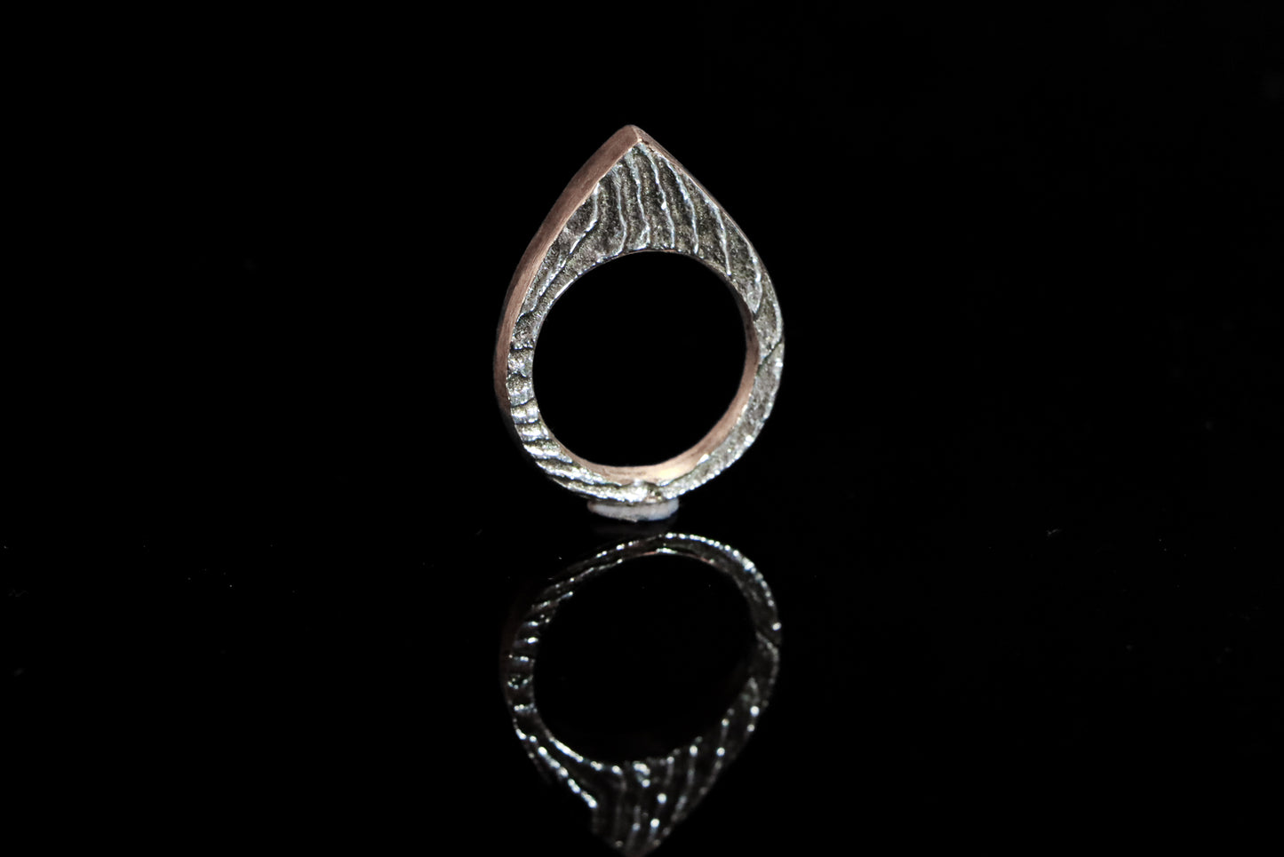 Cuttlefish Spike Ring