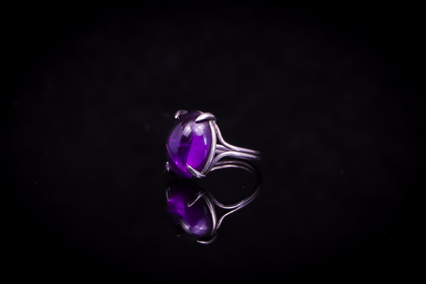 Amethyst Talon Ring
