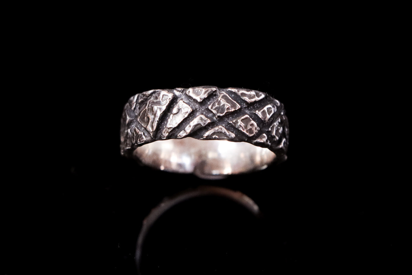 Textured Slashed Ring